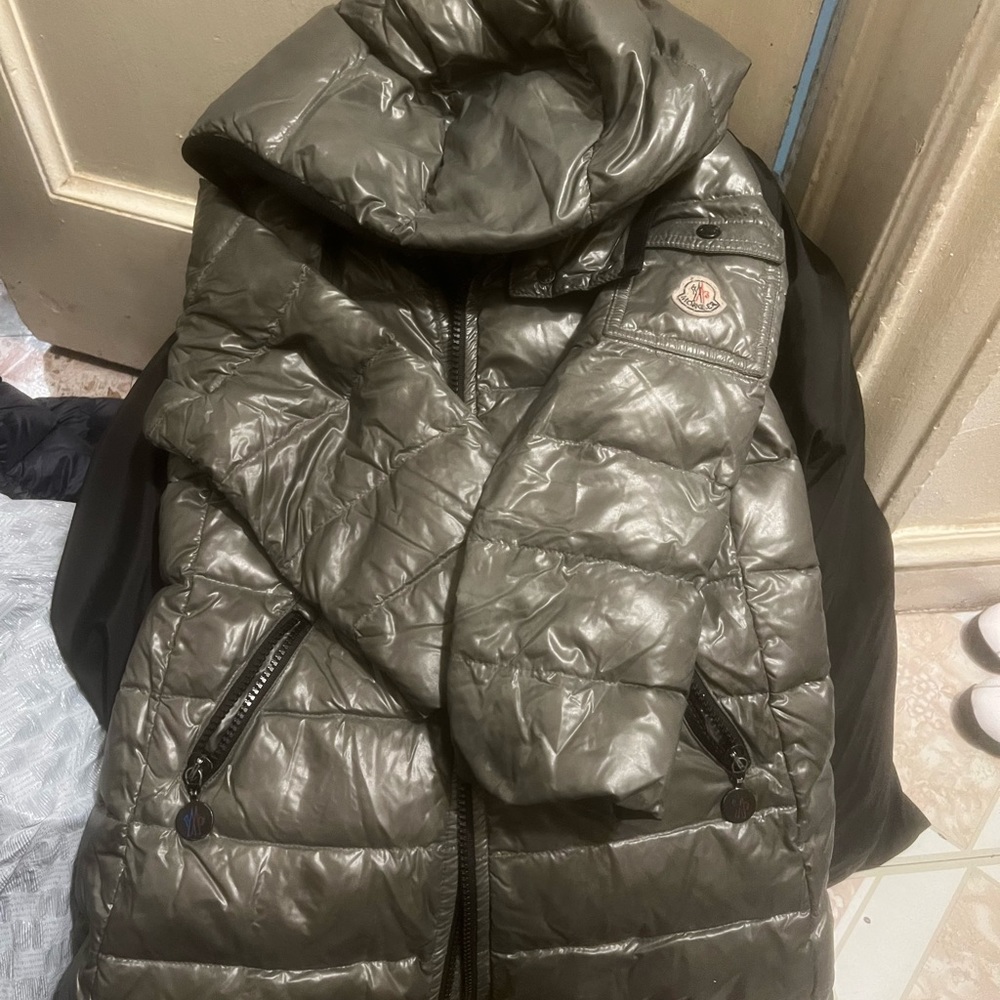 Moncler girl